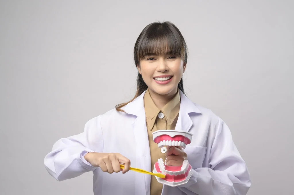 General dentist in Scarborough providing routine checkups, cleanings, fillings, preventive, and restorative dental care.