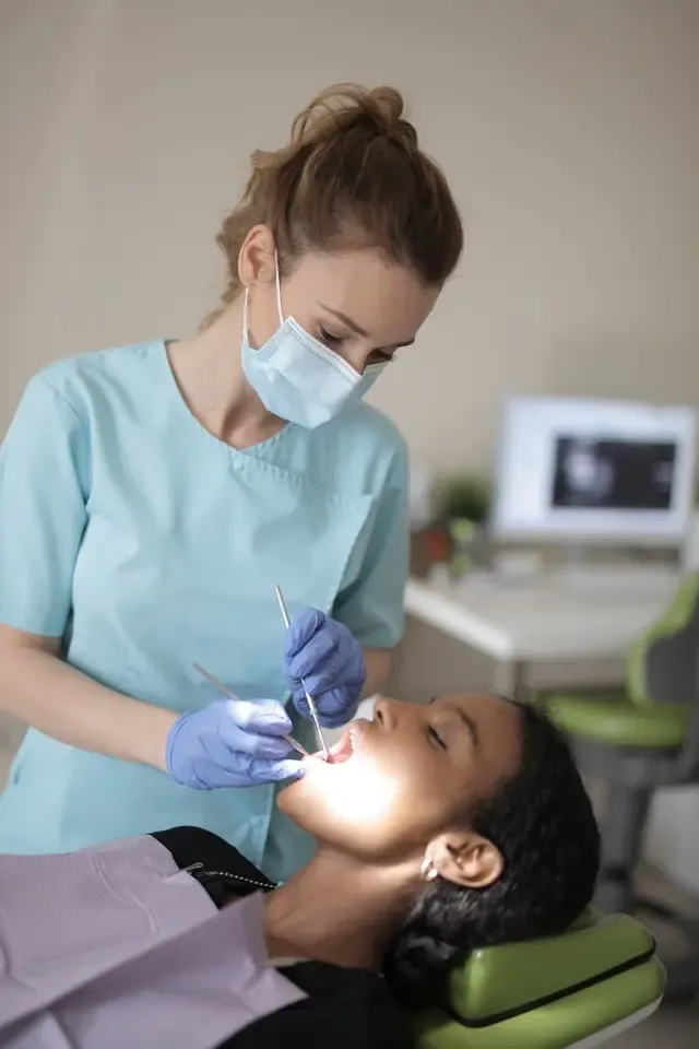 Trusted dentist in Scarborough providing family, cosmetic, restorative, and emergency dental services in a modern clinic.