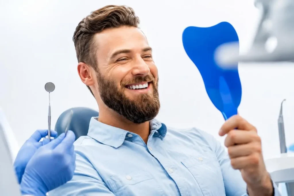 Cosmetic dentist in Scarborough providing teeth whitening, veneers, bonding, smile makeovers, and aesthetic dental treatments.